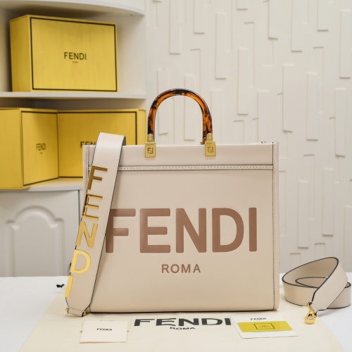 Fendi AAA Quality Tote-Handbags For Women #1185397 $100.00 USD, Wholesale Replica Fendi AAA Quality Handbags