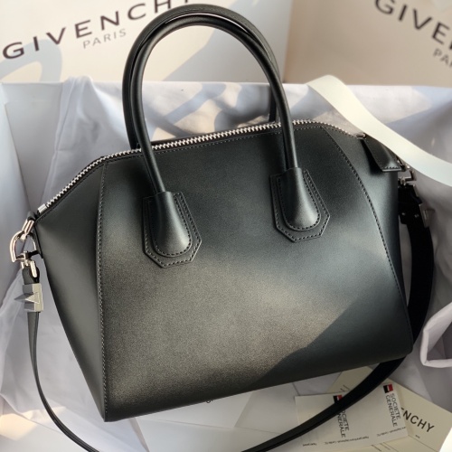 Replica Givenchy AAA Quality Handbags For Women #1185512 $190.00 USD for Wholesale