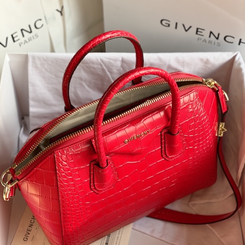 Replica Givenchy AAA Quality Handbags For Women #1185532 $190.00 USD for Wholesale