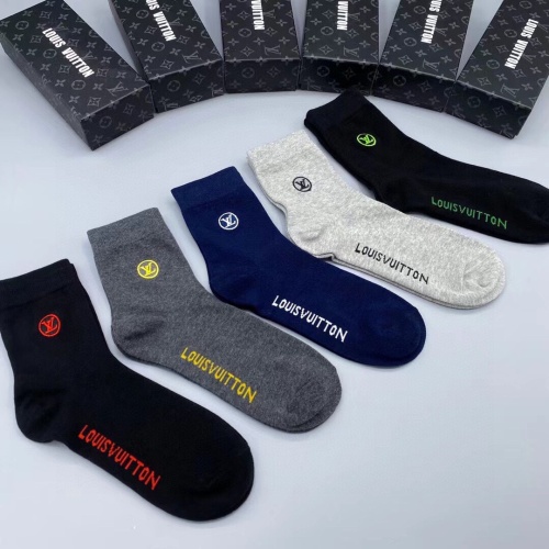 Replica Louis Vuitton LV Socks #1189629 $29.00 USD for Wholesale