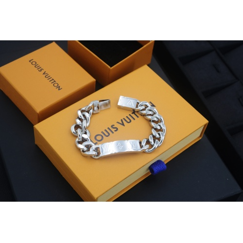 Louis Vuitton LV Bracelets #1190979 $25.00 USD, Wholesale Replica Louis Vuitton LV Bracelets