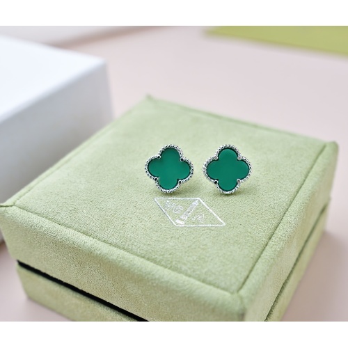 Van Cleef &amp; Arpels Earrings For Women #1191324 $15.00 USD, Wholesale Replica Van Cleef &amp; Arpels Earrings