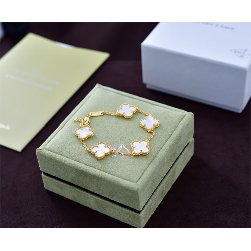 Van Cleef &amp; Arpels Bracelets For Women #1191515 $22.00 USD, Wholesale Replica Van Cleef &amp; Arpels Bracelets