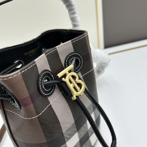 Replica Burberry AAA Quality Messenger Bags For Women #1191683 $98.00 USD for Wholesale