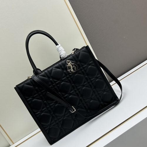 Christian Dior AAA Quality Tote-Handbags For Women #1191697 $82.00 USD, Wholesale Replica Christian Dior AAA Handbags