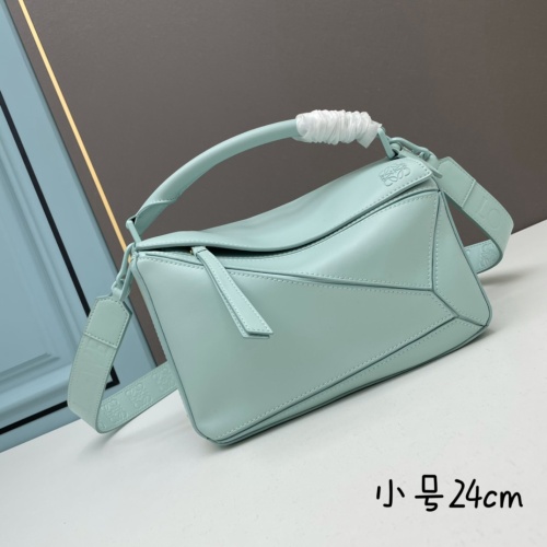 LOEWE AAA Quality Messenger Bags For Women #1192007 $132.00 USD, Wholesale Replica LOEWE AAA Messenger Bags