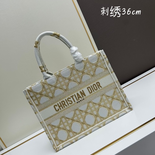 Christian Dior AAA Quality Tote-Handbags For Women #1193015 $98.00 USD, Wholesale Replica Christian Dior AAA Handbags