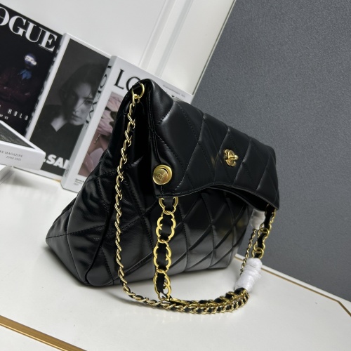 Replica Chanel AAA Quality Shoulder Bags For Women #1193406 $96.00 USD for Wholesale