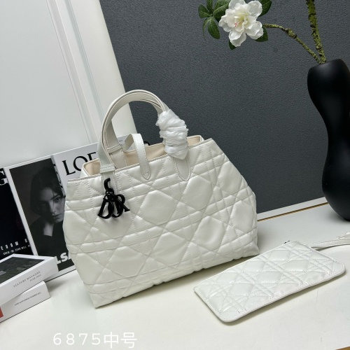 Christian Dior AAA Quality Handbags For Women #1193474 $100.00 USD, Wholesale Replica Christian Dior AAA Handbags