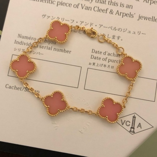 Van Cleef &amp; Arpels Bracelets For Women #1203646 $29.00 USD, Wholesale Replica Van Cleef &amp; Arpels Bracelets