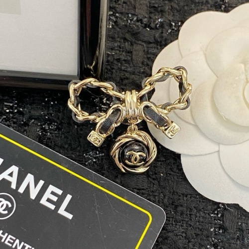 Chanel Brooches For Women #1205054 $29.00 USD, Wholesale Replica Chanel Brooches