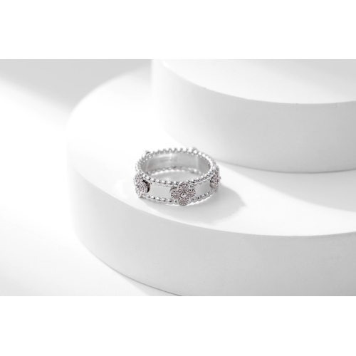 Van Cleef &amp; Arpels Rings #1205362 $39.00 USD, Wholesale Replica Van Cleef &amp; Arpels Rings