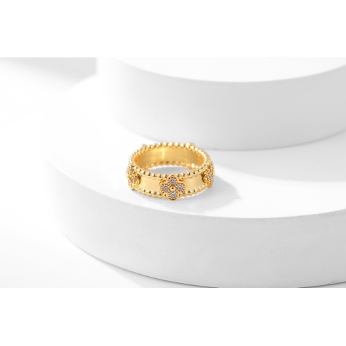 Van Cleef &amp; Arpels Rings #1205364 $39.00 USD, Wholesale Replica Van Cleef &amp; Arpels Rings