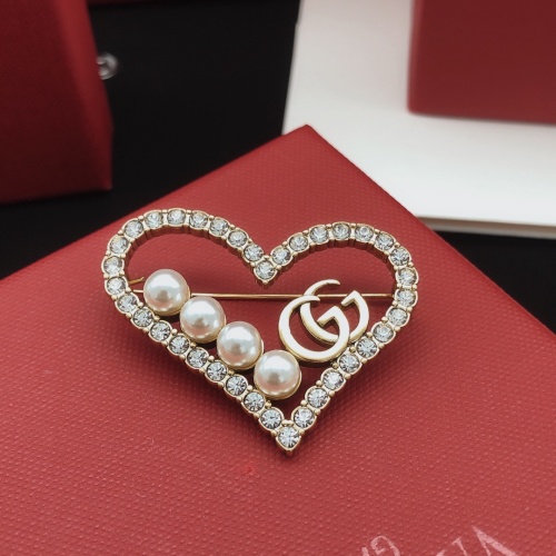 Replica Gucci Brooches For Women #1205391 $29.00 USD for Wholesale