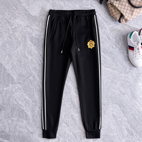 Replica Gucci Tracksuits Long Sleeved For Men #1207076 $82.00 USD for Wholesale