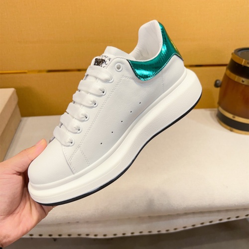 Replica Gucci Casual Shoes For Men #1208267 $76.00 USD for Wholesale