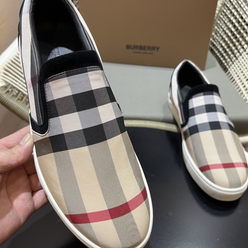 Replica Burberry Casual Shoes For Men #1208564 $98.00 USD for Wholesale