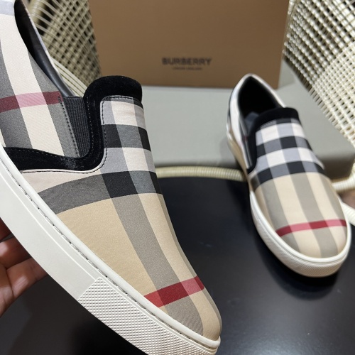 Replica Burberry Casual Shoes For Men #1208564 $98.00 USD for Wholesale