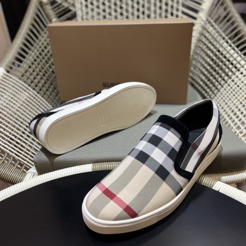 Replica Burberry Casual Shoes For Men #1208564 $98.00 USD for Wholesale