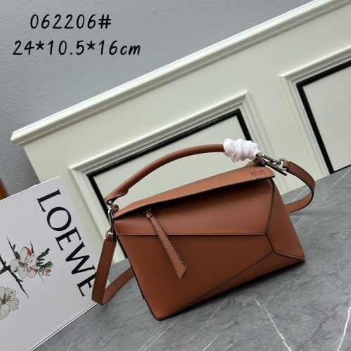 LOEWE AAA Quality Messenger Bags For Women #1208859 $145.00 USD, Wholesale Replica LOEWE AAA Messenger Bags