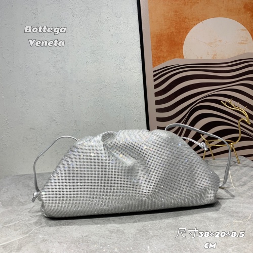 Replica Bottega Veneta BV AAA Quality Messenger Bags For Women #1208989 $100.00 USD for Wholesale