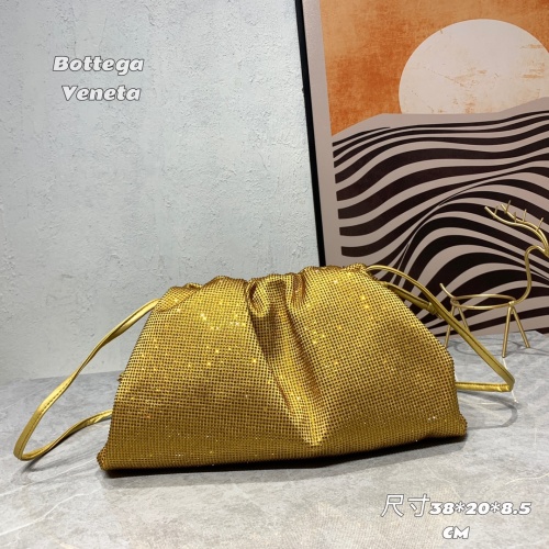 Bottega Veneta BV AAA Quality Messenger Bags For Women #1208999 $100.00 USD, Wholesale Replica Bottega Veneta BV AAA Quality Messenger Bags