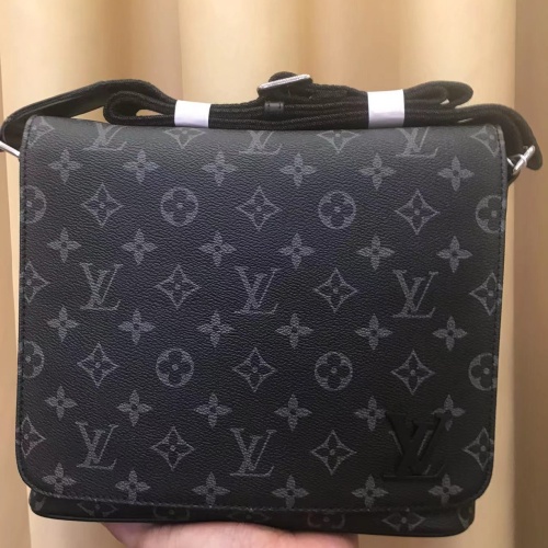 Louis Vuitton AAA Man Messenger Bags #1209738 $102.00 USD, Wholesale Replica Louis Vuitton AAA Man Messenger Bags