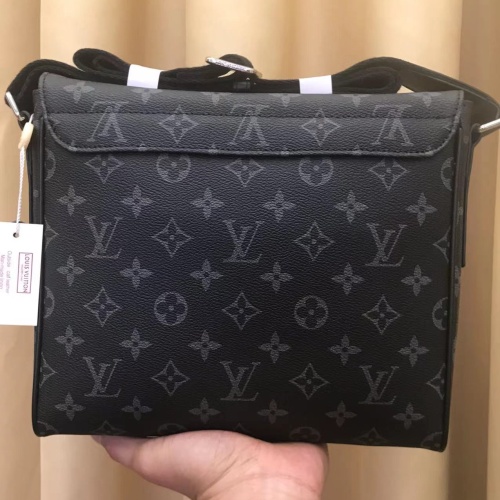 Replica Louis Vuitton AAA Man Messenger Bags #1209738 $102.00 USD for Wholesale