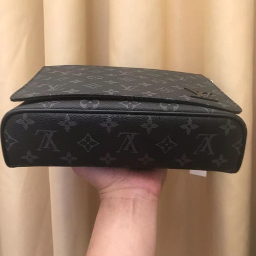 Replica Louis Vuitton AAA Man Messenger Bags #1209738 $102.00 USD for Wholesale