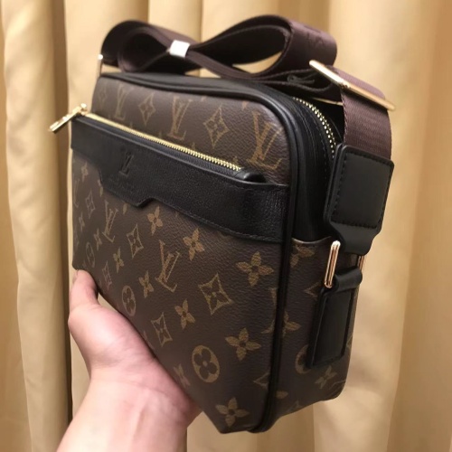 Replica Louis Vuitton AAA Man Messenger Bags #1209749 $92.00 USD for Wholesale