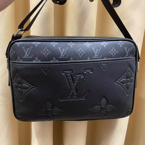 Louis Vuitton AAA Man Messenger Bags #1209765 $96.00 USD, Wholesale Replica Louis Vuitton AAA Man Messenger Bags