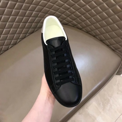 Replica Gucci Casual Shoes For Men #1209833 $72.00 USD for Wholesale