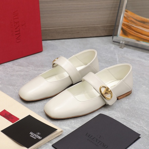 Valentino Flat Shoes For Women #1210336 $108.00 USD, Wholesale Replica Valentino Flat Shoes