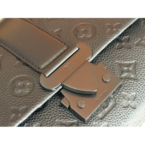 Replica Louis Vuitton AAA Man Messenger Bags #1210363 $182.00 USD for Wholesale