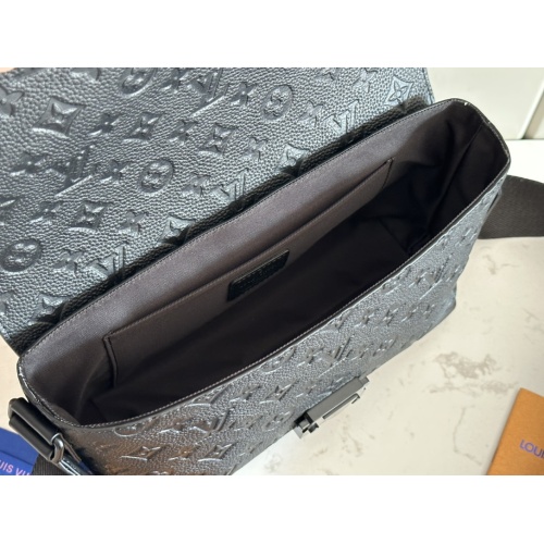 Replica Louis Vuitton AAA Man Messenger Bags #1210363 $182.00 USD for Wholesale