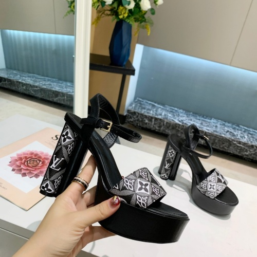 Replica Louis Vuitton Sandal For Women #1211021 $125.00 USD for Wholesale