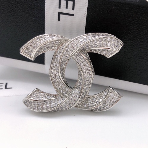 Chanel Brooches For Women #1213508 $32.00 USD, Wholesale Replica Chanel Brooches