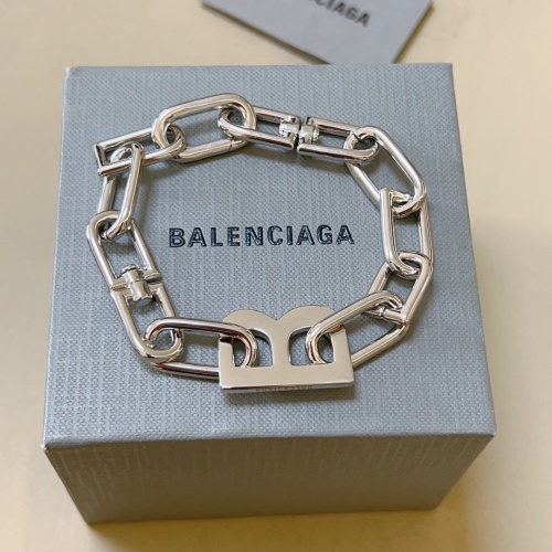 Balenciaga Bracelets #1213974 $45.00 USD, Wholesale Replica Balenciaga Bracelets