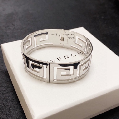 Givenchy Bracelets #1214262 $32.00 USD, Wholesale Replica Givenchy Bracelets