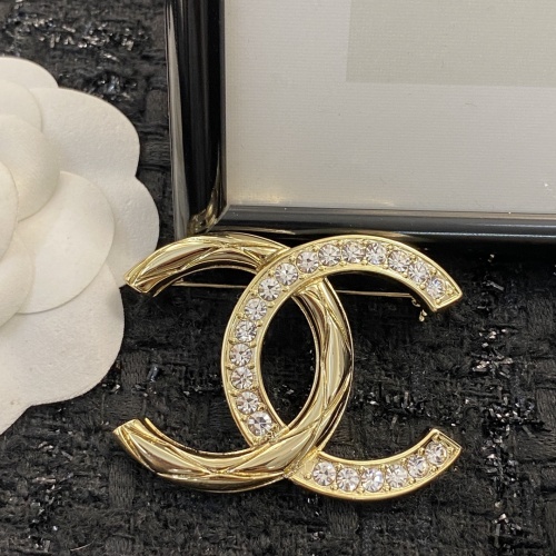 Chanel Brooches For Women #1214715 $34.00 USD, Wholesale Replica Chanel Brooches