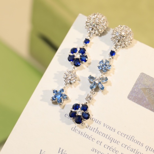 Van Cleef &amp; Arpels Earrings For Women #1214907 $39.00 USD, Wholesale Replica Van Cleef &amp; Arpels Earrings