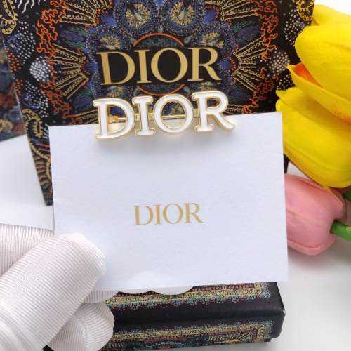 Replica Christian Dior Brooches For Women #1215103 $27.00 USD for Wholesale