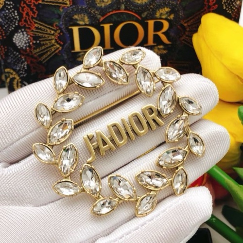 Replica Christian Dior Brooches For Women #1215335 $29.00 USD for Wholesale