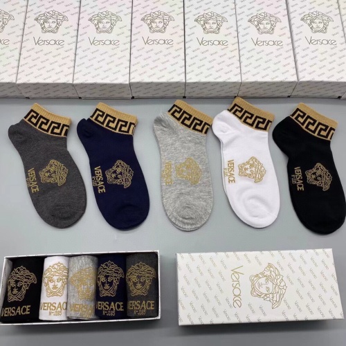 Versace Socks For Men #1218759 $29.00 USD, Wholesale Replica Versace Socks