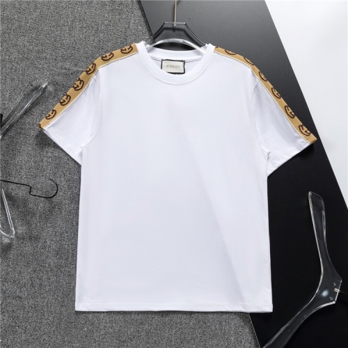 Replica Gucci Tracksuits Short Sleeved For Men #1218931 $48.00 USD for Wholesale