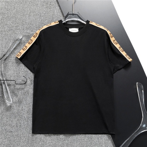 Replica Gucci Tracksuits Short Sleeved For Men #1218932 $48.00 USD for Wholesale