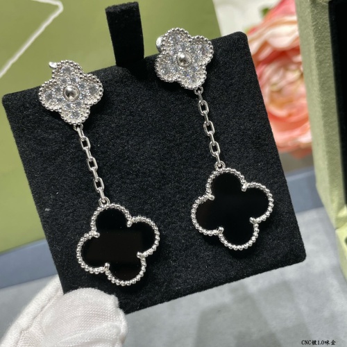 Van Cleef &amp; Arpels Earrings For Women #1219217 $80.00 USD, Wholesale Replica Van Cleef &amp; Arpels Earrings