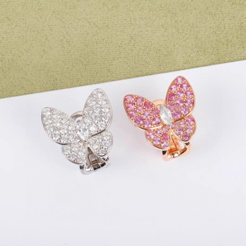 Van Cleef &amp; Arpels Earrings For Women #1219366 $36.00 USD, Wholesale Replica Van Cleef &amp; Arpels Earrings