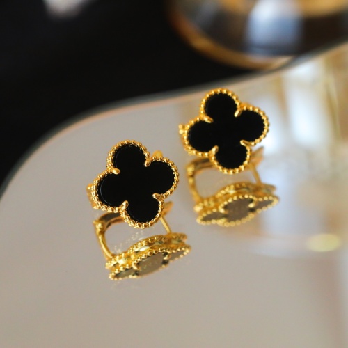 Replica Van Cleef & Arpels Earrings For Women #1219390 $52.00 USD for Wholesale