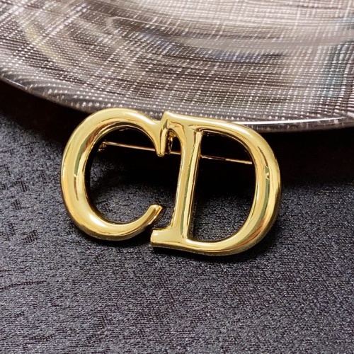 Christian Dior Brooches For Women #1219927 $27.00 USD, Wholesale Replica Christian Dior Brooches